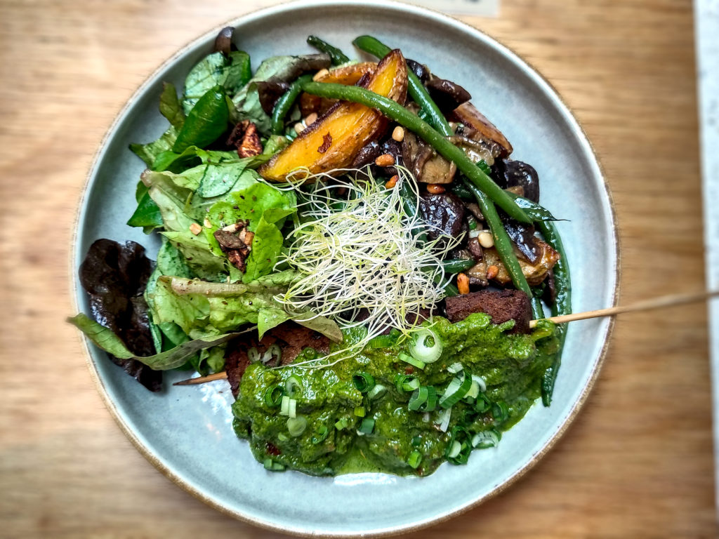 Frigărui din seitan, cu legume, la Verdo, în Bruxelles
