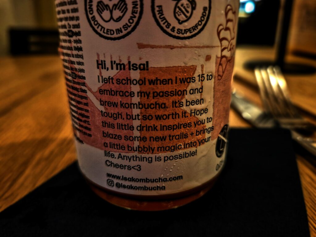 Gaudi&Naan, kombucha cu zmeură și ghimbir