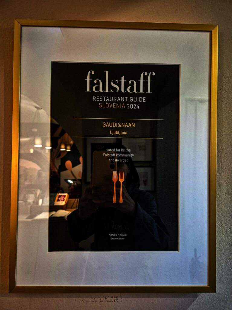 Gaudi&Naan, diploma