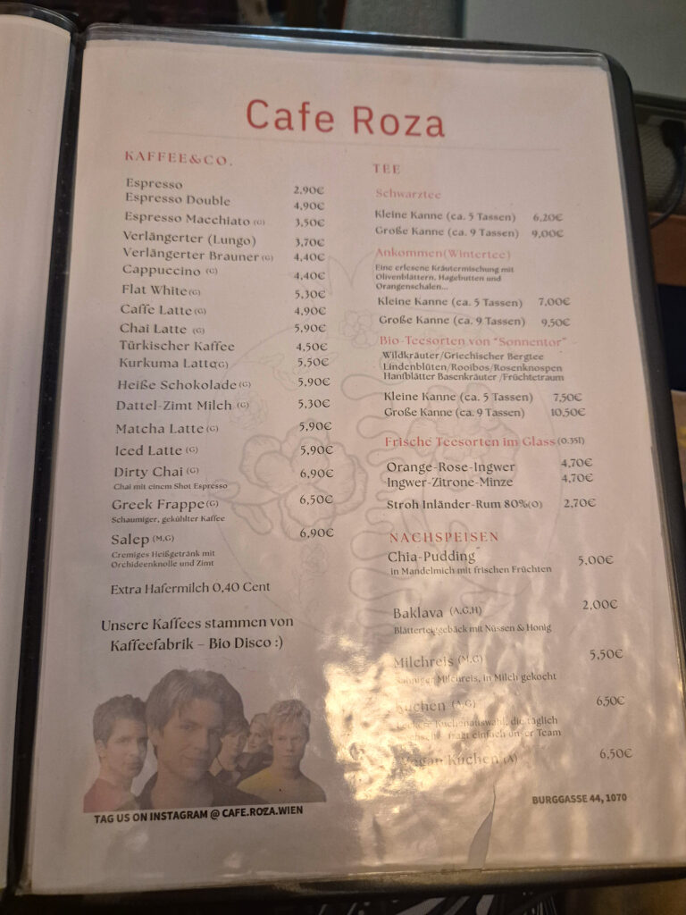 Roza Cafe, meniu